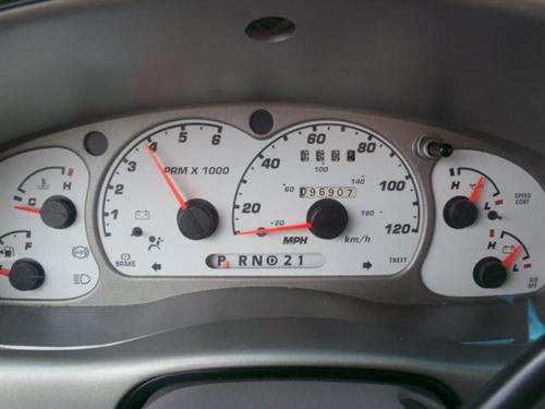 Ford Explorer Sport Trac 2002 photo 2