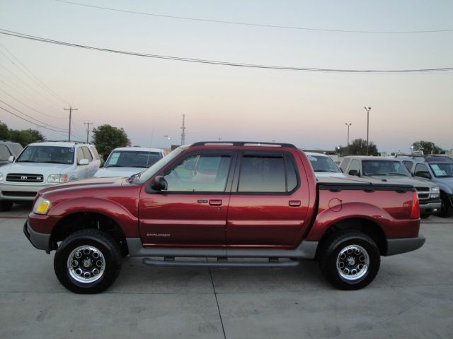 Ford Explorer Sport Trac 2002 photo 1