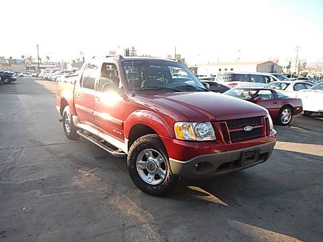 Ford Explorer Sport Trac 2002 photo 1