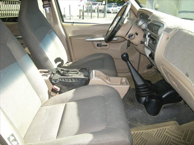 Ford Explorer Sport Trac 2002 photo 4