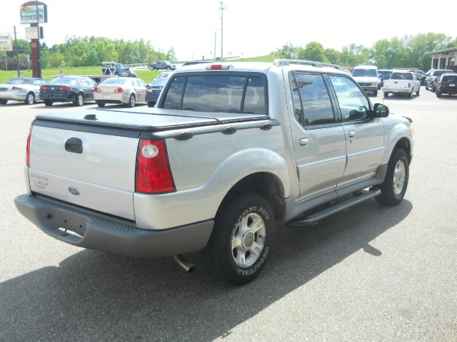 Ford Explorer Sport Trac 2002 photo 1