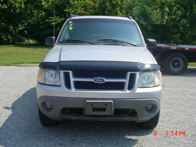 Ford Explorer Sport Trac 2002 photo 1