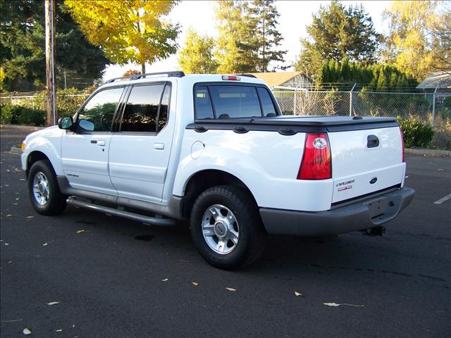 Ford Explorer Sport Trac 2002 photo 4