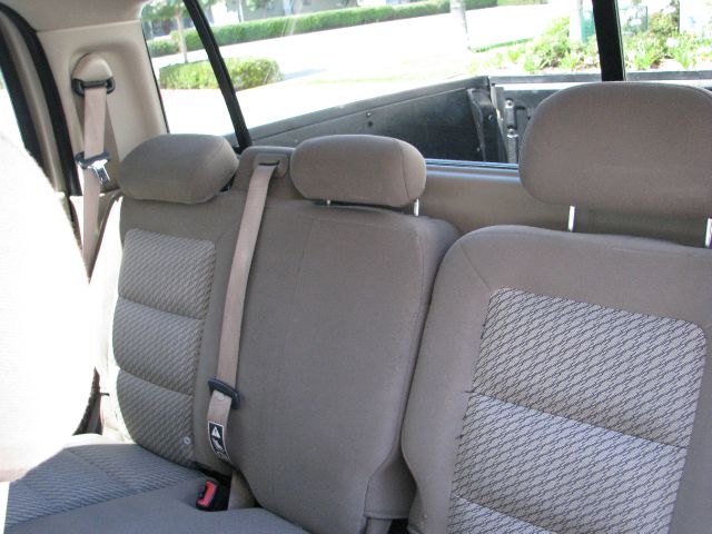 Ford Explorer Sport Trac 2WD 2dr Supercab 126 Inch XL Truck SUV