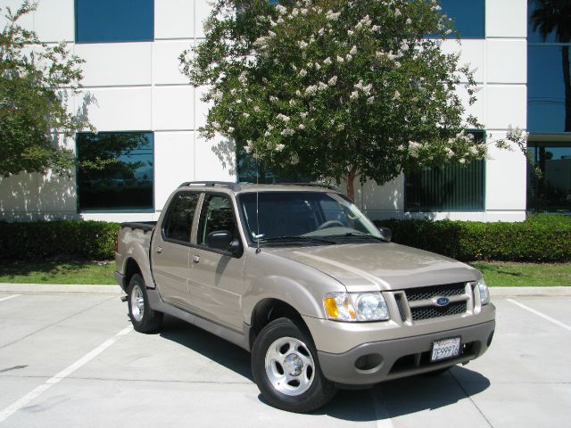 Ford Explorer Sport Trac 2003 photo 3