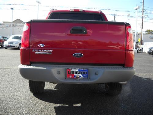 Ford Explorer Sport Trac 2003 photo 1