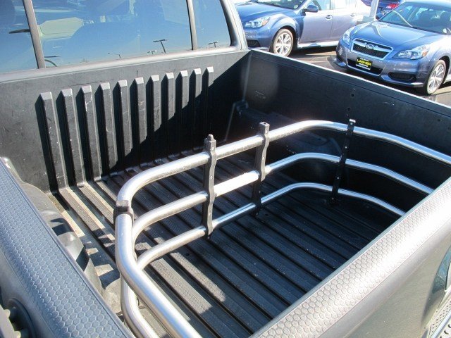 Ford Explorer Sport Trac 2003 photo 2