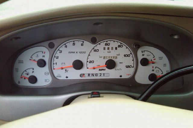 Ford Explorer Sport Trac 2003 photo 4