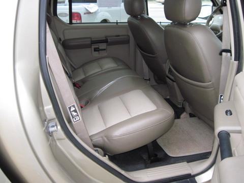 Ford Explorer Sport Trac 2003 photo 1