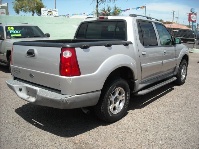 Ford Explorer Sport Trac 2003 photo 3