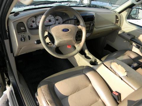 Ford Explorer Sport Trac 2003 photo 1