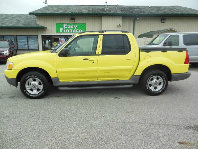Ford Explorer Sport Trac 2003 photo 3