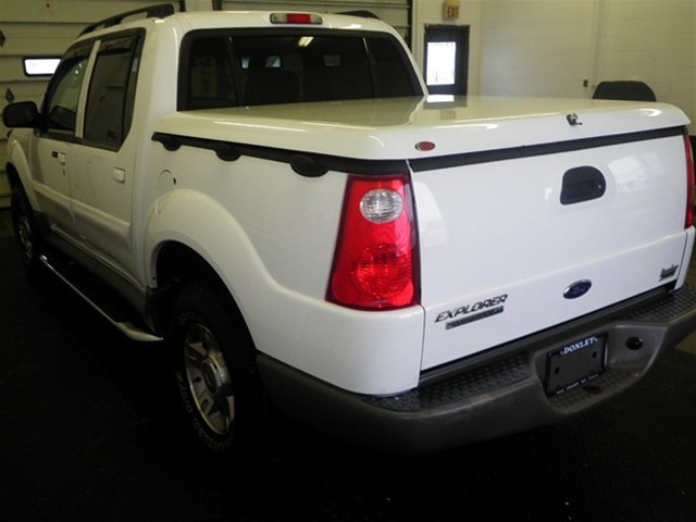 Ford Explorer Sport Trac 2003 photo 4