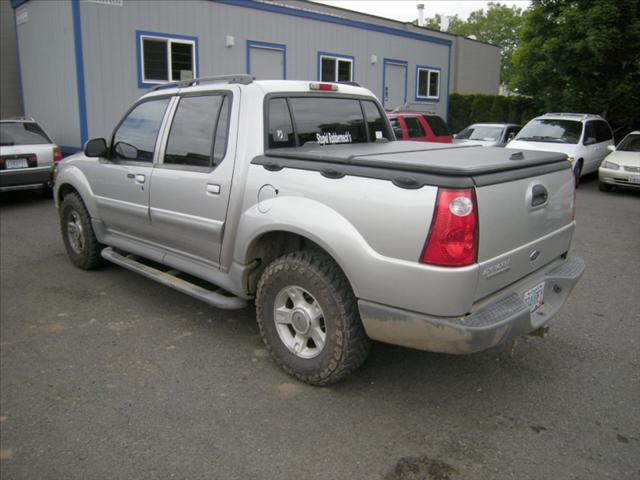 Ford Explorer Sport Trac 2003 photo 2