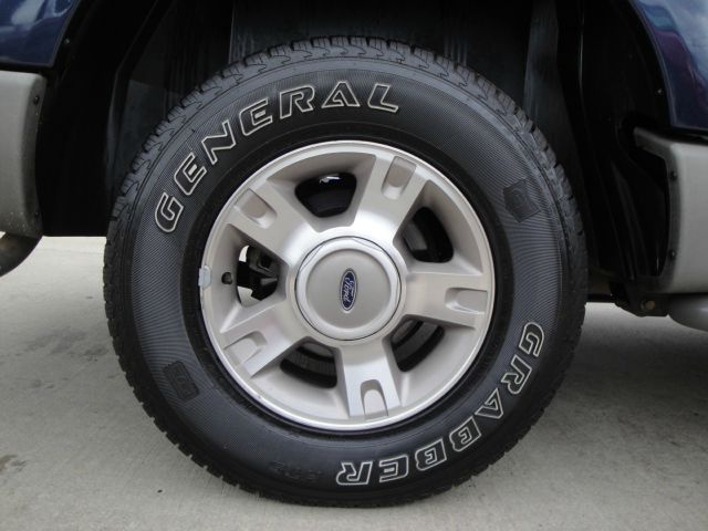 Ford Explorer Sport Trac 2003 photo 1