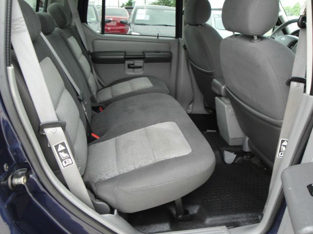 Ford Explorer Sport Trac 2003 photo 13