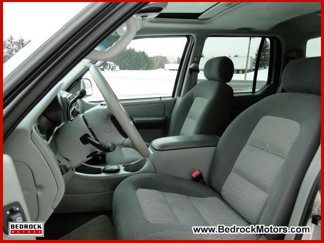 Ford Explorer Sport Trac 2003 photo 5