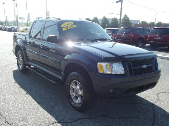 Ford Explorer Sport Trac 2003 photo 1