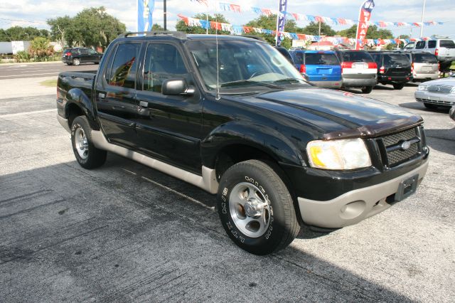 Ford Explorer Sport Trac 2003 photo 2