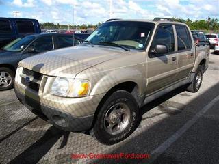 Ford Explorer Sport Trac 2004 photo 1