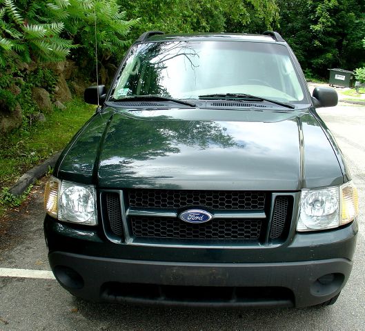 Ford Explorer Sport Trac 2004 photo 3