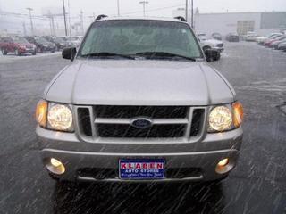 Ford Explorer Sport Trac 2004 photo 4