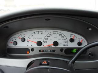 Ford Explorer Sport Trac 2004 photo 3