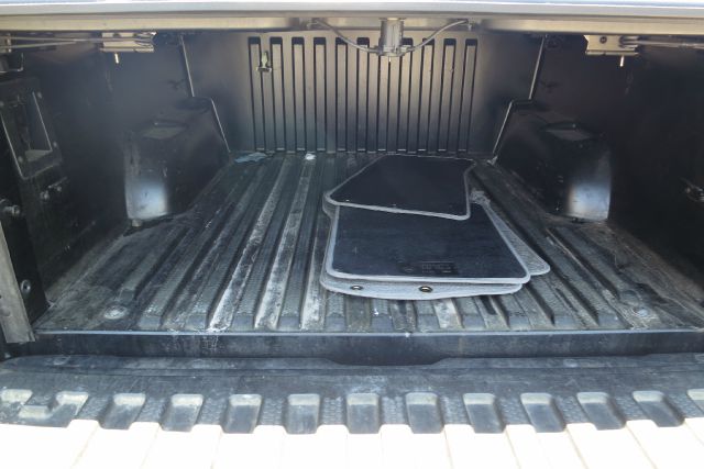 Ford Explorer Sport Trac 2004 photo 12