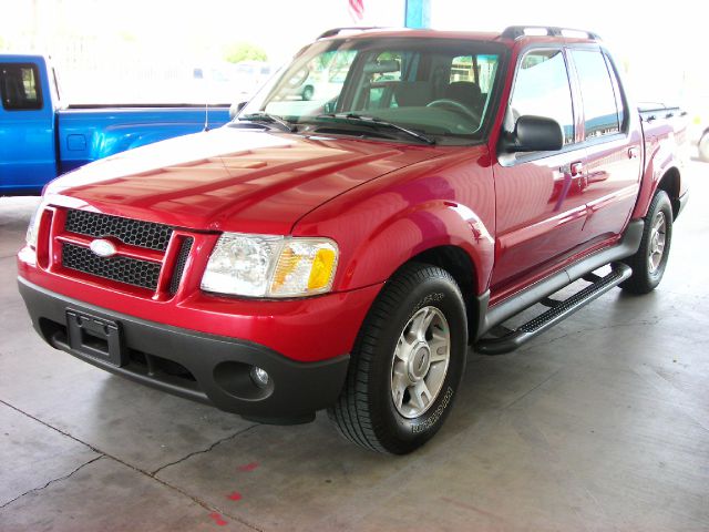 Ford Explorer Sport Trac 2004 photo 3