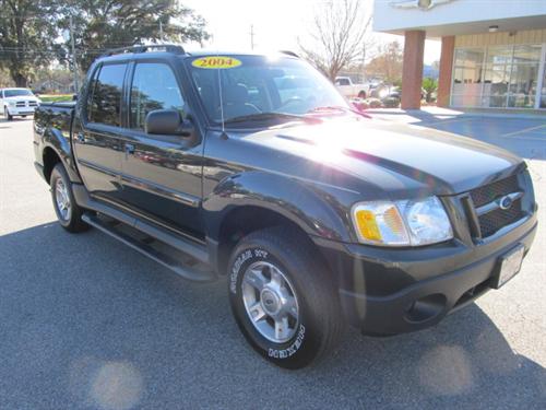 Ford Explorer Sport Trac 2004 photo 2