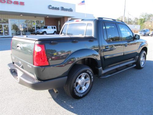 Ford Explorer Sport Trac 2004 photo 4