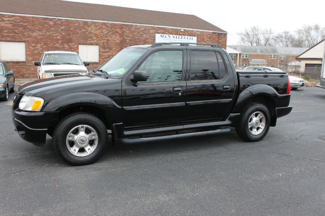 Ford Explorer Sport Trac 2004 photo 4