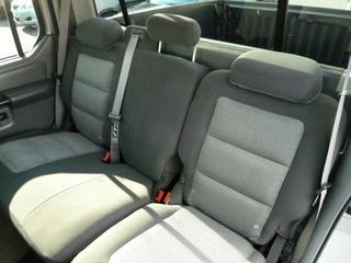 Ford Explorer Sport Trac 2004 photo 1