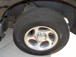 Ford Explorer Sport Trac 2004 photo 1