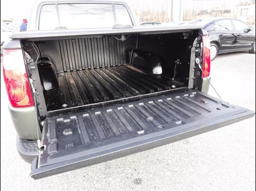 Ford Explorer Sport Trac 2004 photo 1