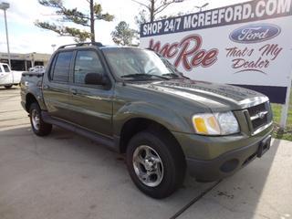 Ford Explorer Sport Trac 2004 photo 4