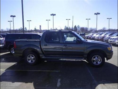 Ford Explorer Sport Trac 2004 photo 3