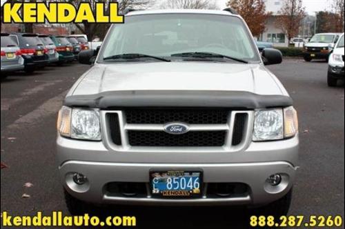 Ford Explorer Sport Trac 2004 photo 1