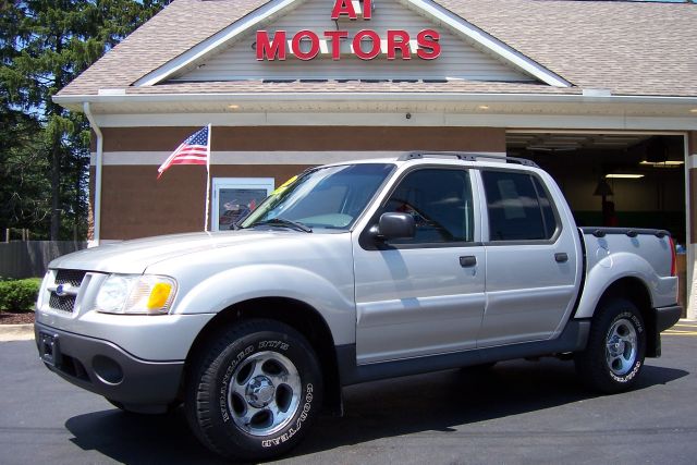 Ford Explorer Sport Trac 2004 photo 4