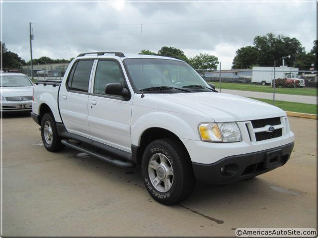 Ford Explorer Sport Trac 2004 photo 3