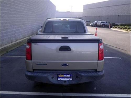 Ford Explorer Sport Trac 2004 photo 5
