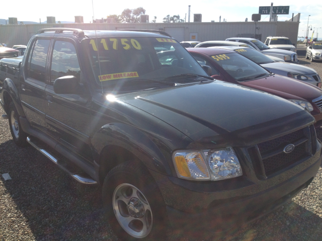 Ford Explorer Sport Trac 2004 photo 3