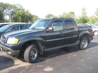 Ford Explorer Sport Trac 2004 photo 2