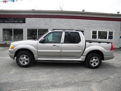 Ford Explorer Sport Trac 2004 photo 1