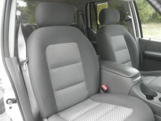 Ford Explorer Sport Trac 2004 photo 5