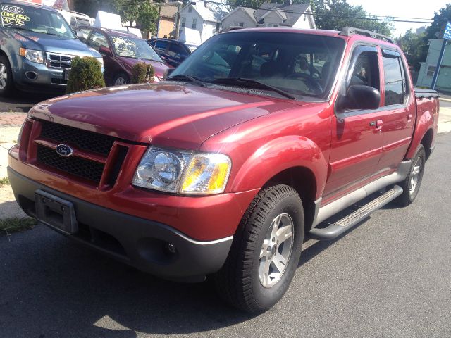 Ford Explorer Sport Trac 2005 photo 1