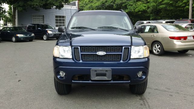 Ford Explorer Sport Trac 2005 photo 2