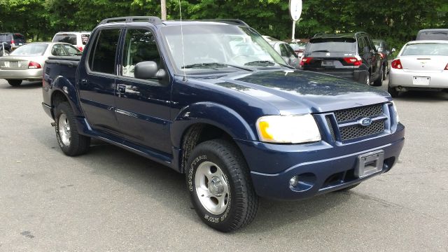 Ford Explorer Sport Trac 2005 photo 3