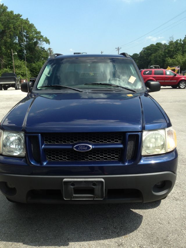 Ford Explorer Sport Trac 2005 photo 1
