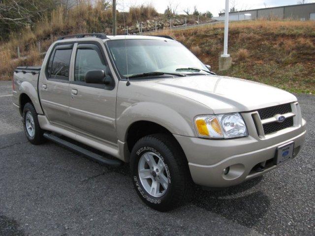 Ford Explorer Sport Trac 2005 photo 3